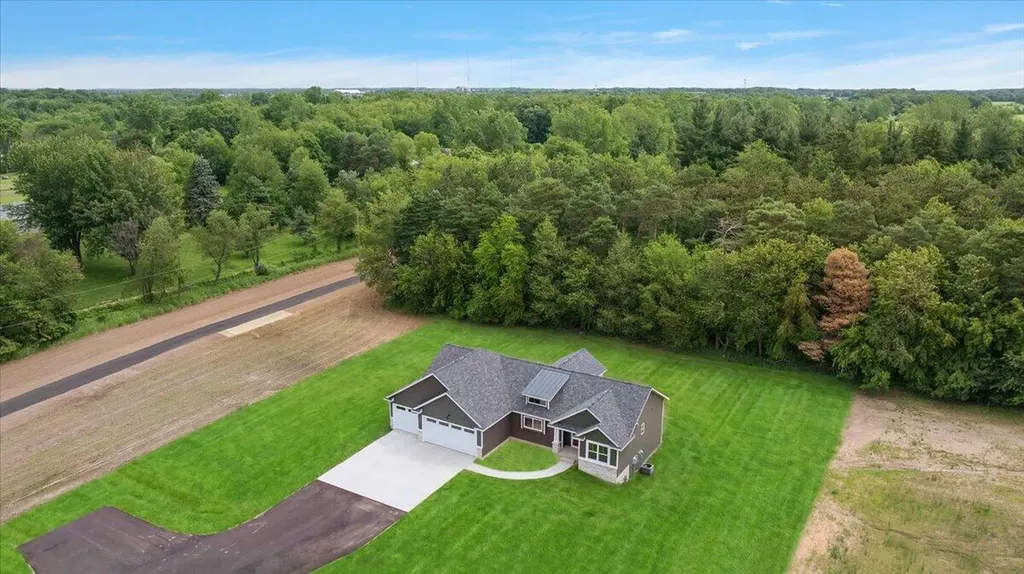 9764 56th Avenue Allendale Charter Township MI 49401