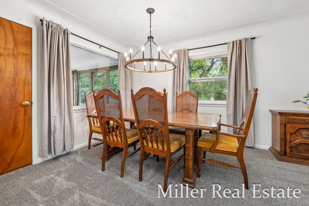 1140 David Drive Hastings City MI 49058