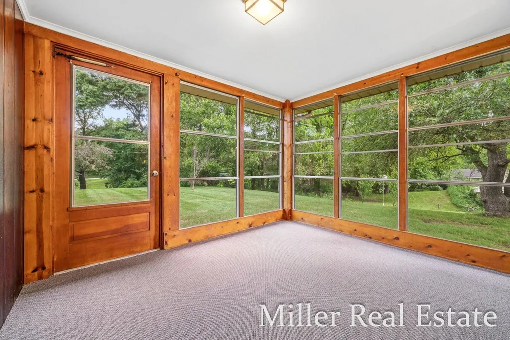 1140 David Drive Hastings City MI 49058