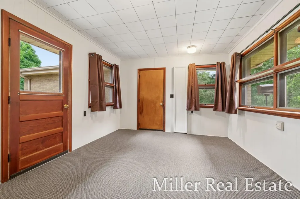 1140 David Drive Hastings City MI 49058
