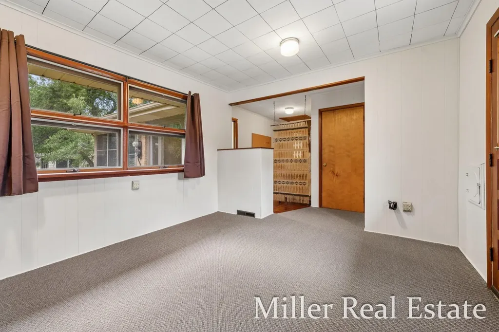 1140 David Drive Hastings City MI 49058