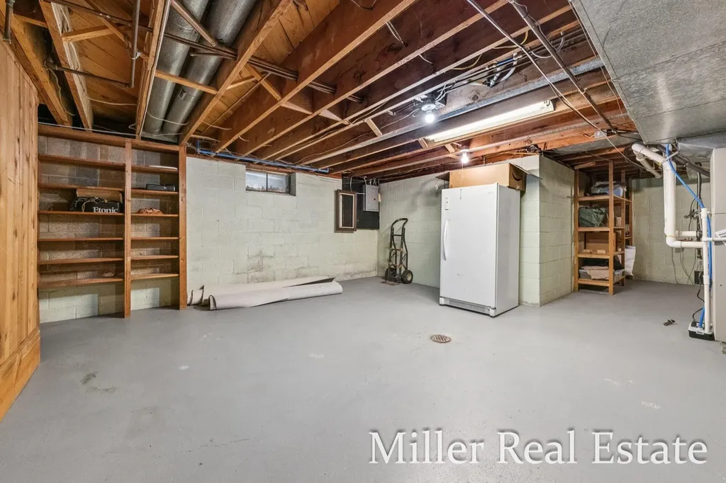 1140 David Drive Hastings City MI 49058