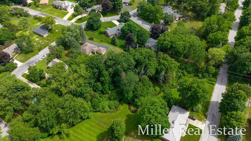 1140 David Drive Hastings City MI 49058