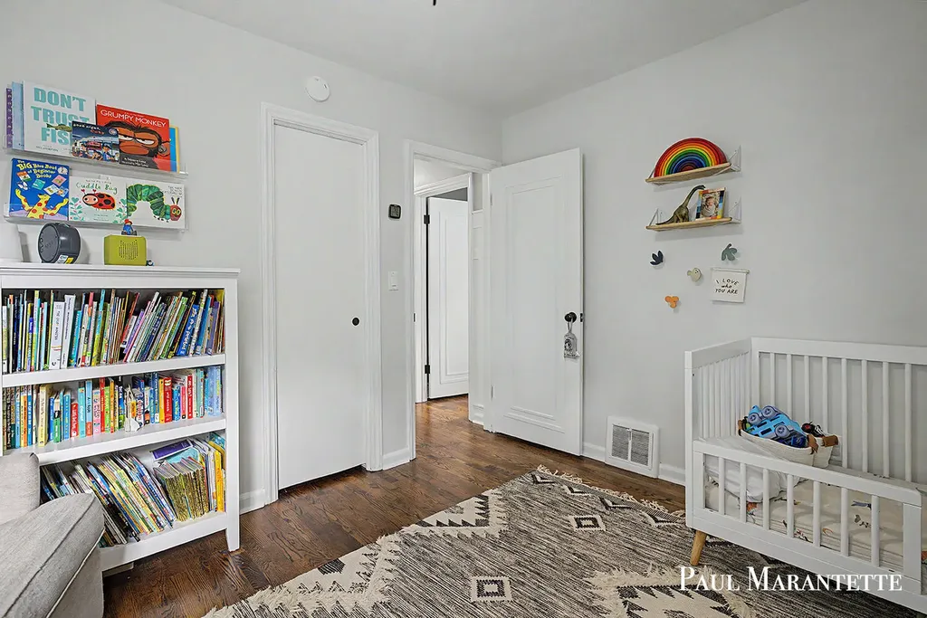 1028 Dorroll Street NE Grand Rapids City MI 49505