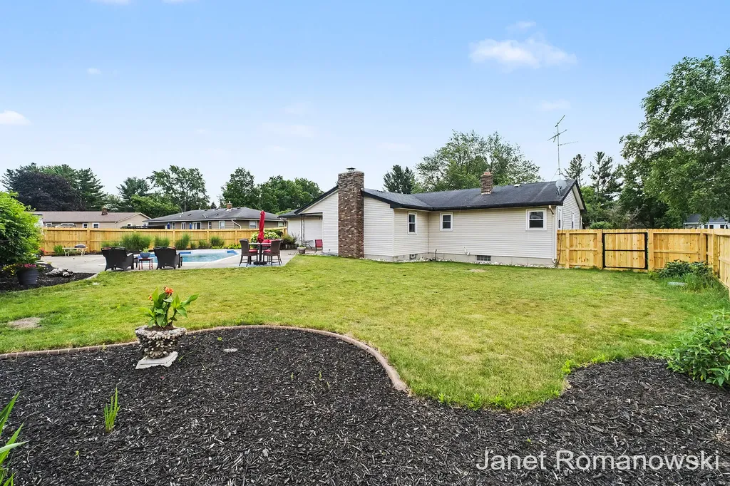 1789 Pleasantwood Drive Georgetown Charter Township MI 49428