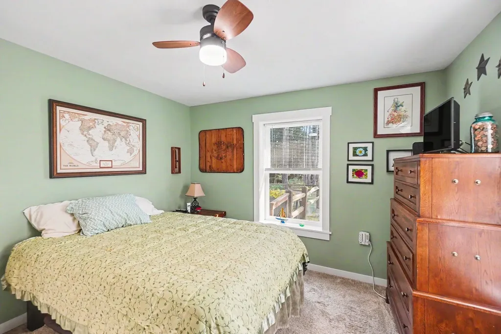 22032 Pine Valley Drive Burdell Township MI 49688