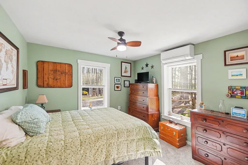 22032 Pine Valley Drive Burdell Township MI 49688