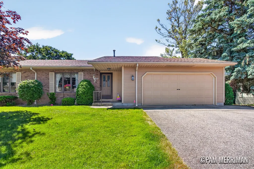 6733 Leisure Way Drive SE Gaines Charter Township MI 49316