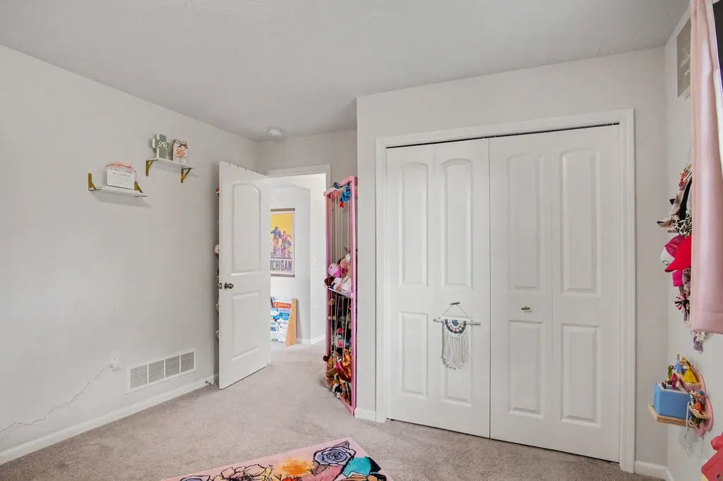 264 Vansen Drive NW Tyrone Township MI 49330
