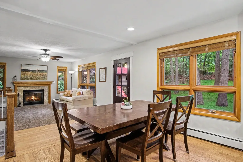 6069 Stout Creek Avenue NE Cannon Township MI 49306