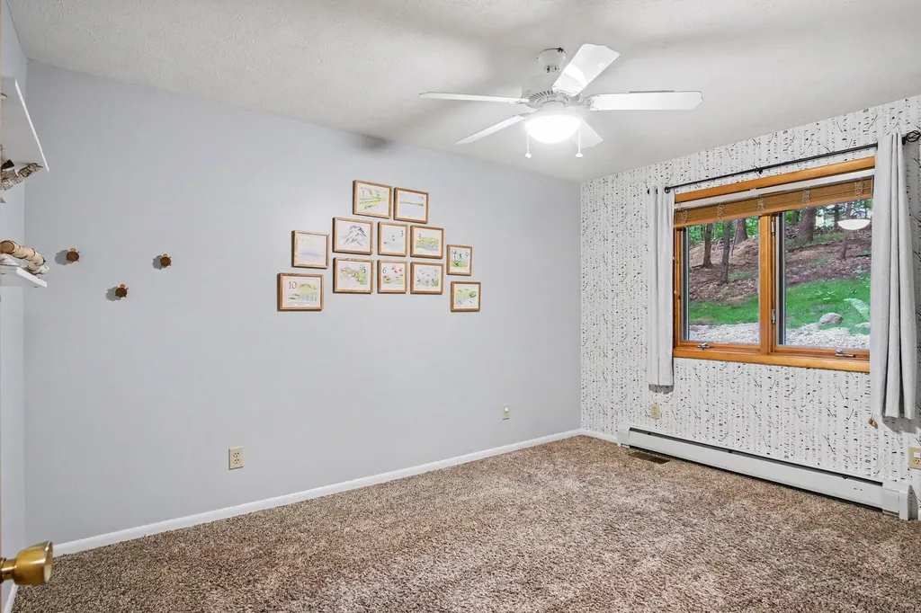 6069 Stout Creek Avenue NE Cannon Township MI 49306