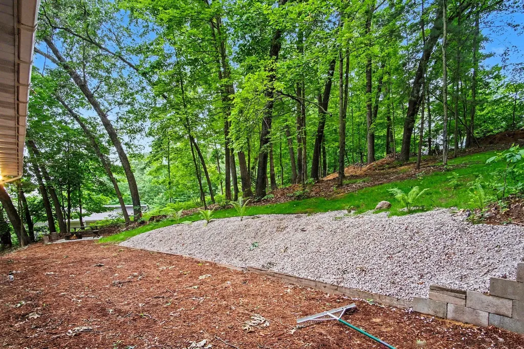 6069 Stout Creek Avenue NE Cannon Township MI 49306