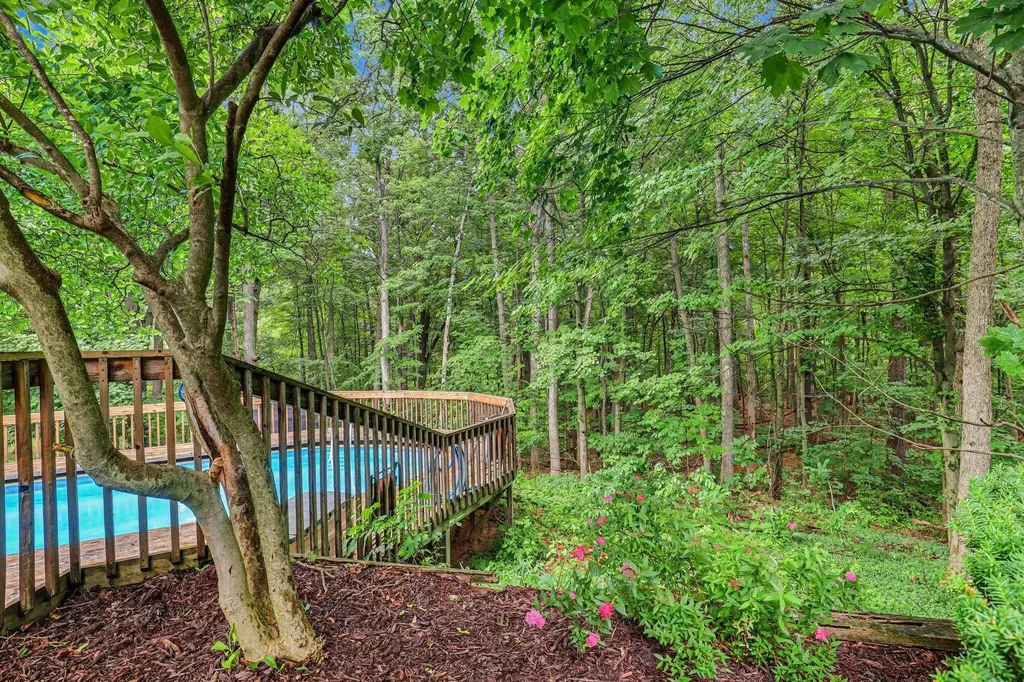 4818 Kittery Drive NW Alpine Township MI 49321