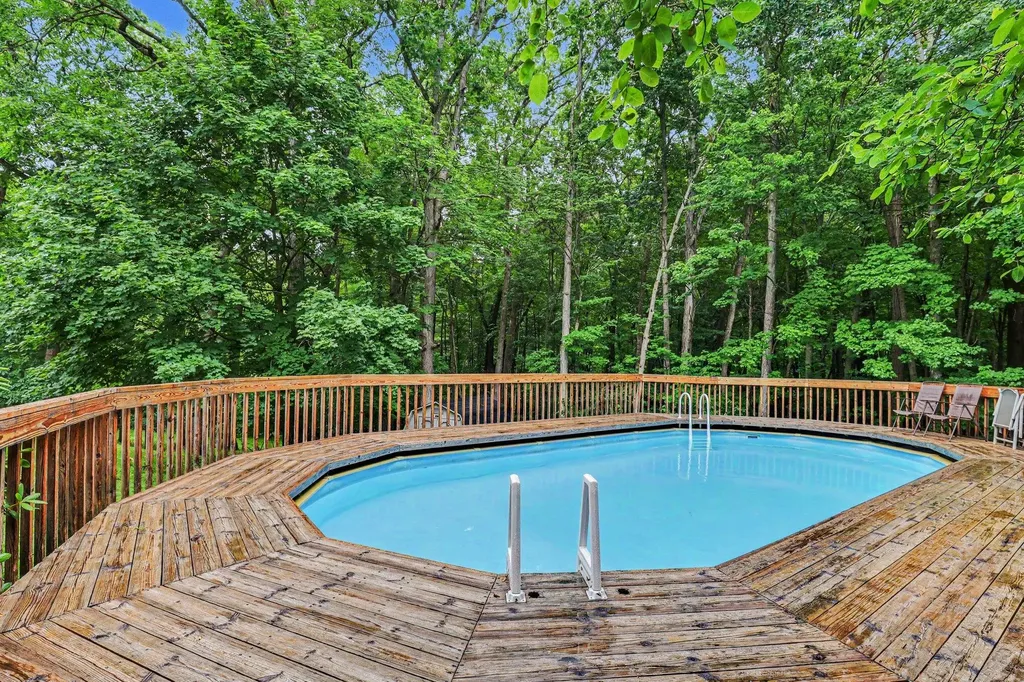 4818 Kittery Drive NW Alpine Township MI 49321