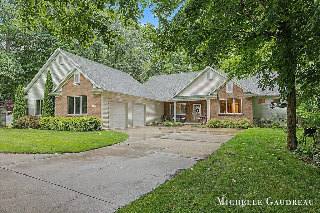 5577 Fieldstone Court Thornapple Township MI 49333