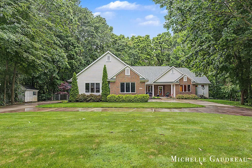 5577 Fieldstone Court Thornapple Township MI 49333