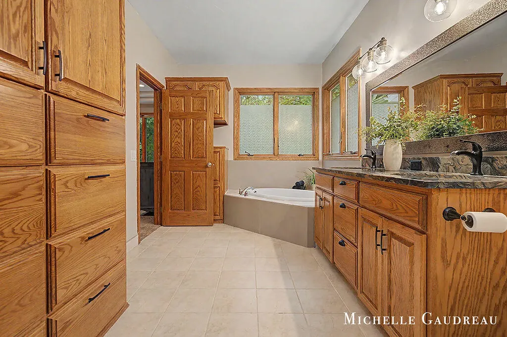5577 Fieldstone Court Thornapple Township MI 49333