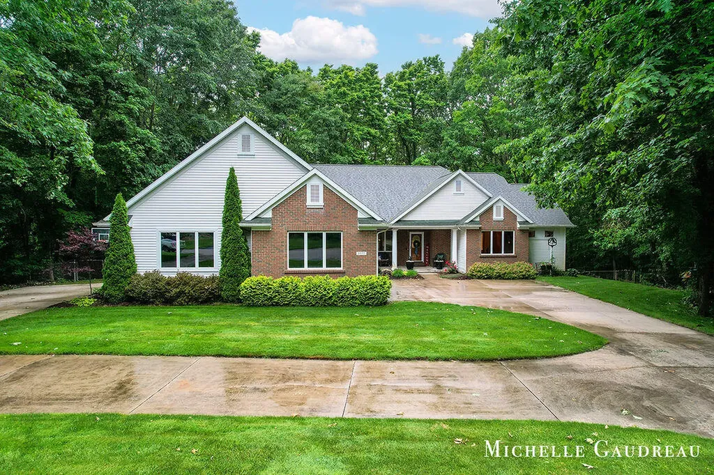5577 Fieldstone Court Thornapple Township MI 49333