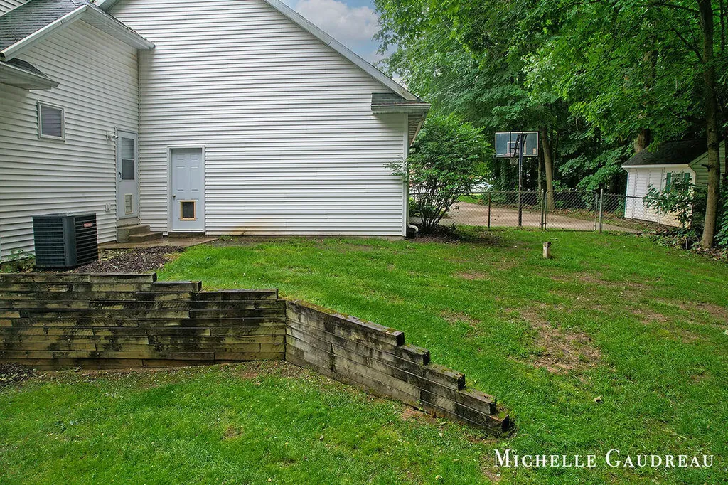 5577 Fieldstone Court Thornapple Township MI 49333