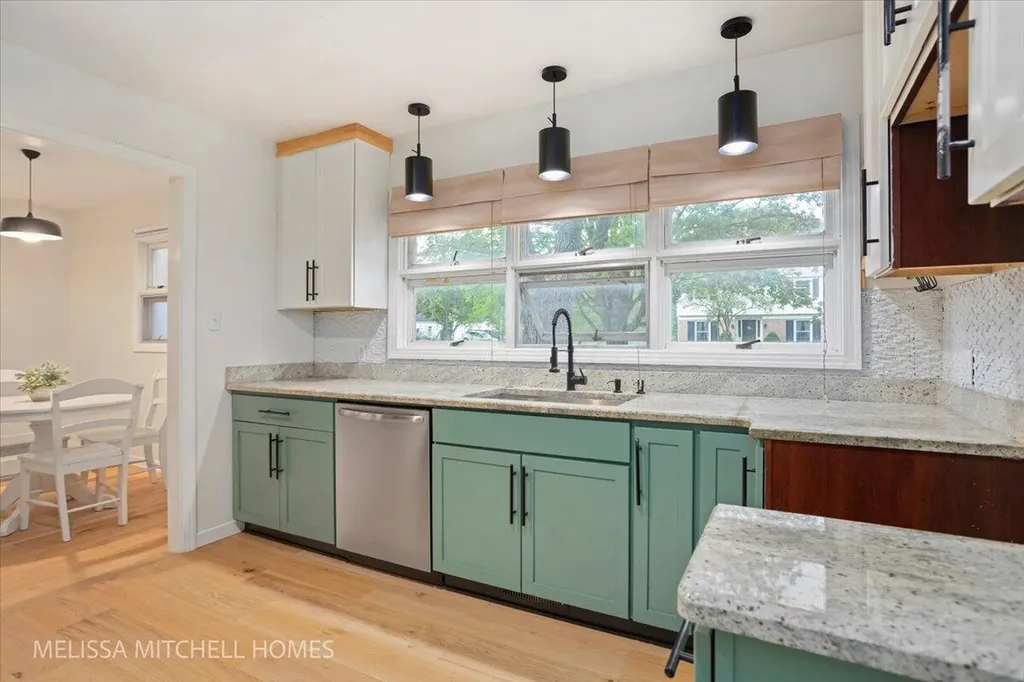 2631 Richards Drive SE East Grand Rapids City MI 49506
