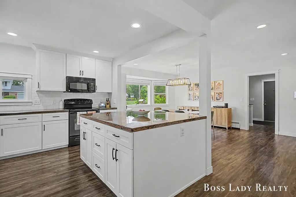 3729 Omaha Drive SW Grandville City MI 49418