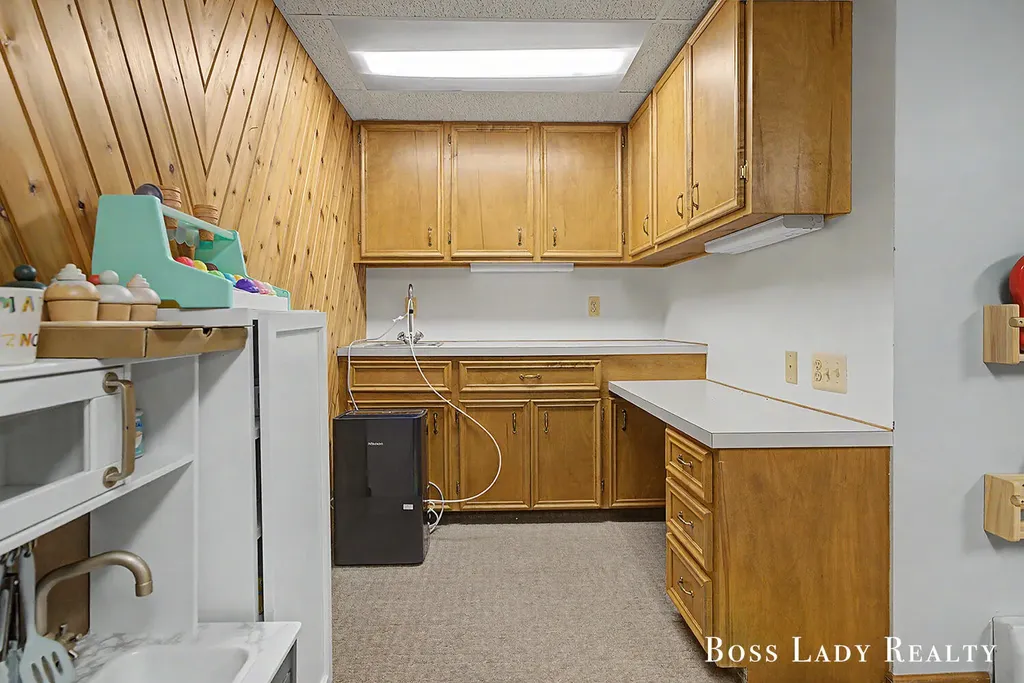 3729 Omaha Drive SW Grandville City MI 49418