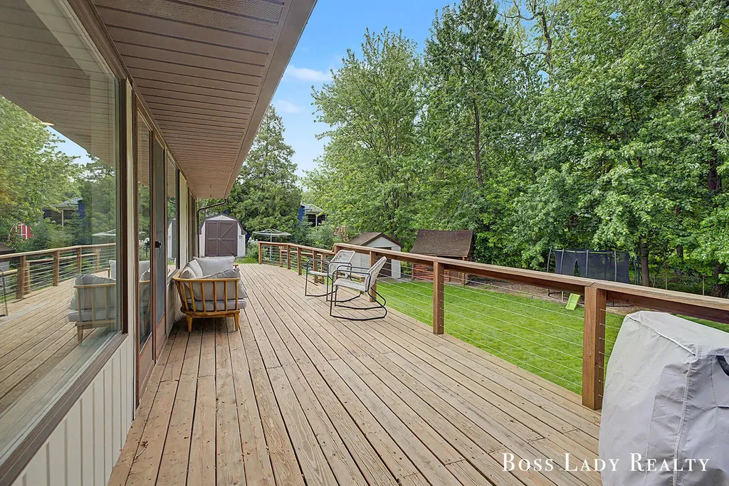 3729 Omaha Drive SW Grandville City MI 49418
