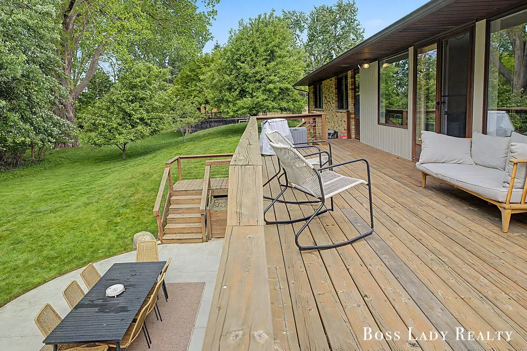 3729 Omaha Drive SW Grandville City MI 49418