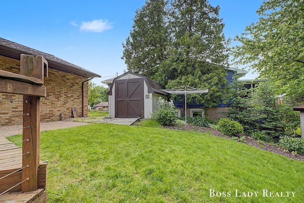 3729 Omaha Drive SW Grandville City MI 49418