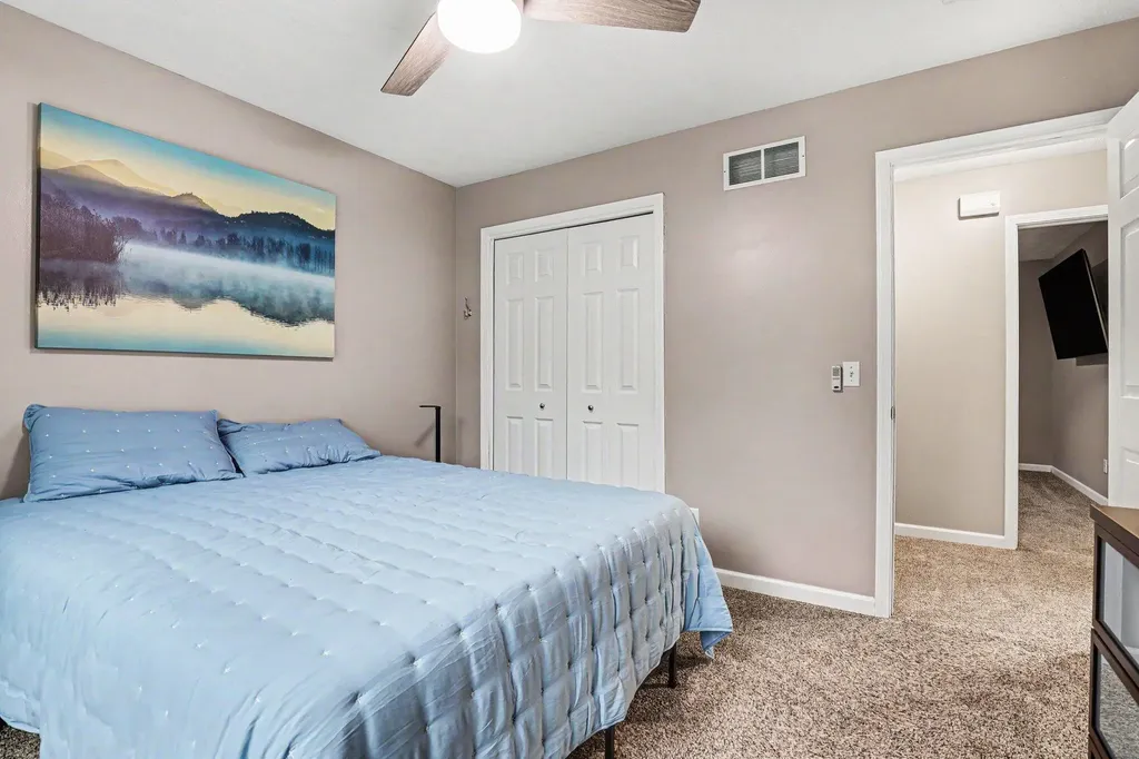 1725 Kreft Street NE Grand Rapids Charter Township MI 49525