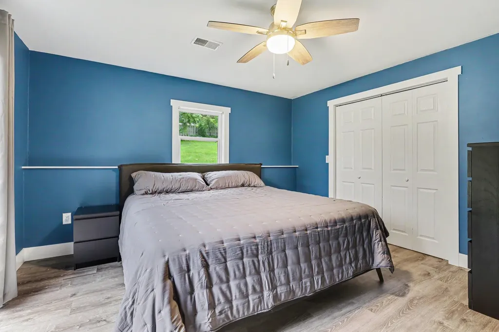 1725 Kreft Street NE Grand Rapids Charter Township MI 49525