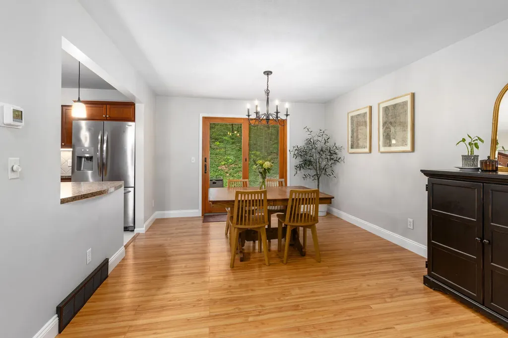 2121 Timberview Drive NE Plainfield Charter Township MI 49525
