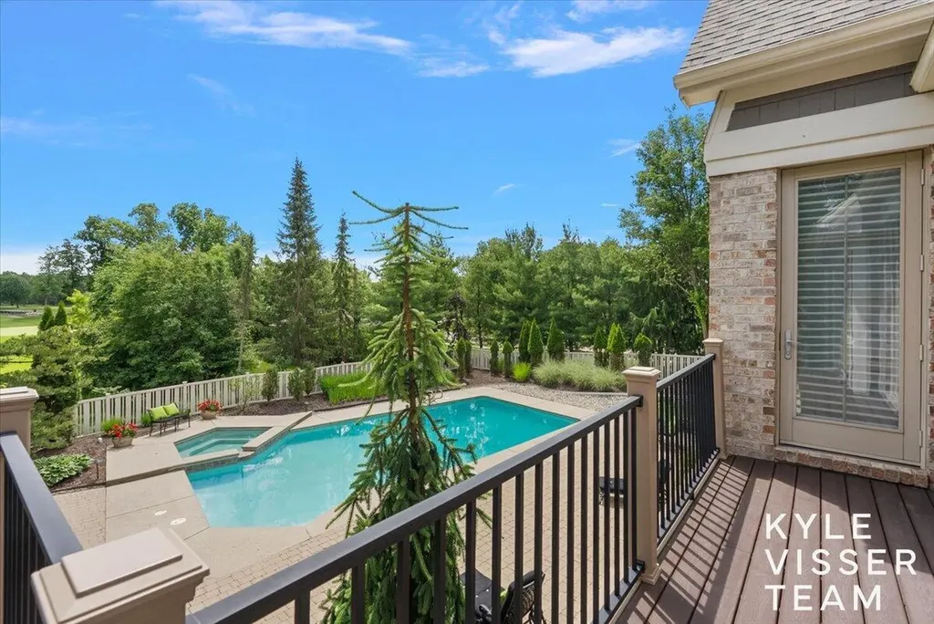 5650 E Watermark Court SE Cascade Charter Township MI 49546