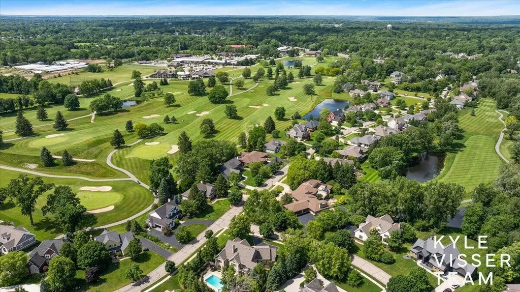 5650 E Watermark Court SE Cascade Charter Township MI 49546