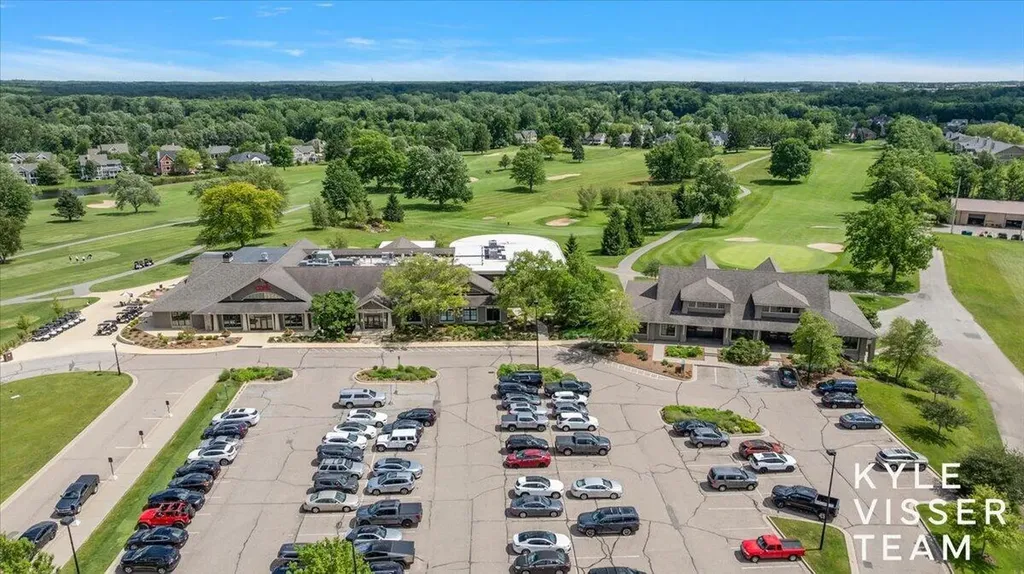 5650 E Watermark Court SE Cascade Charter Township MI 49546