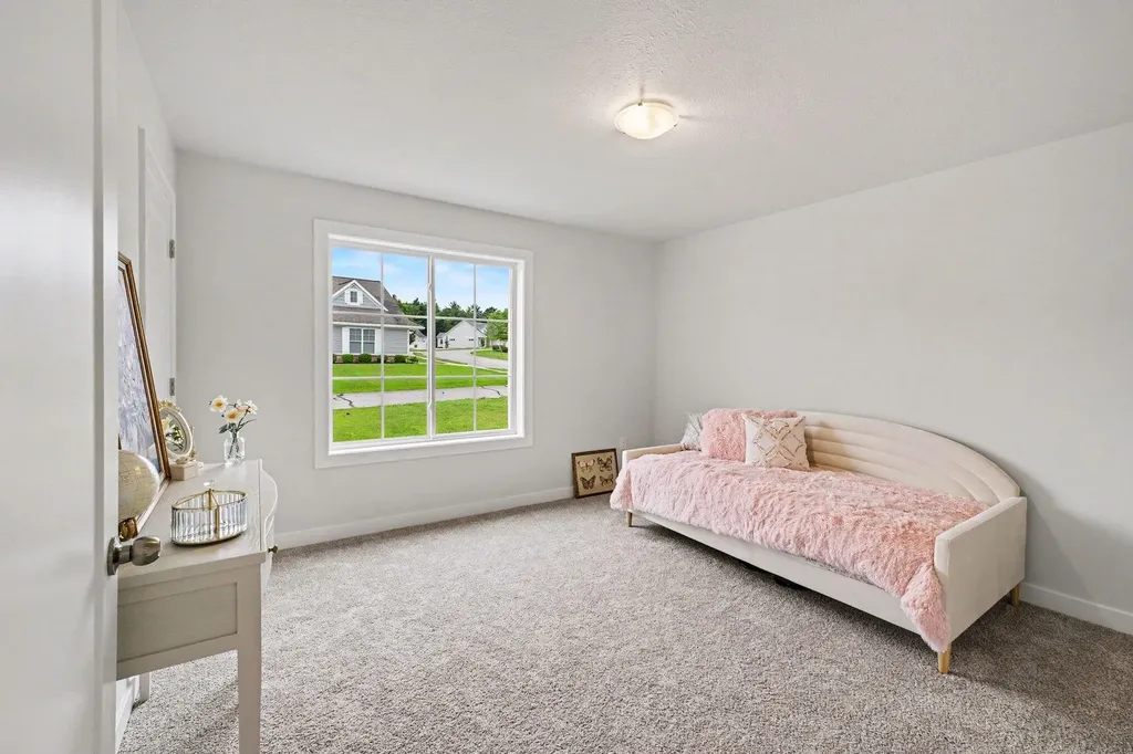 5493 Rose Ridge Court NE Cannon Township MI 49341