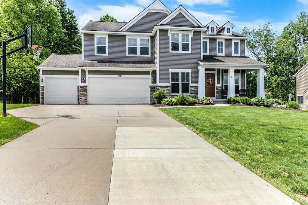 2852 N Saddle Ridge Court NE Algoma Township MI 49341