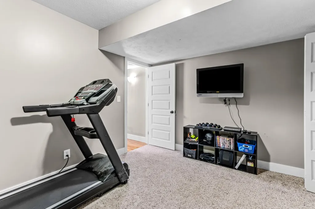 2852 N Saddle Ridge Court NE Algoma Township MI 49341