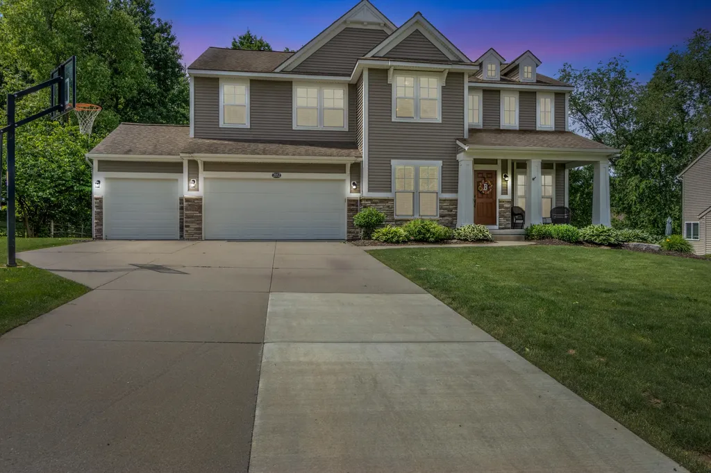 2852 N Saddle Ridge Court NE Algoma Township MI 49341