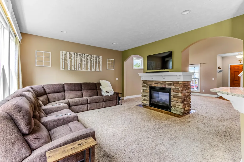 2852 N Saddle Ridge Court NE Algoma Township MI 49341
