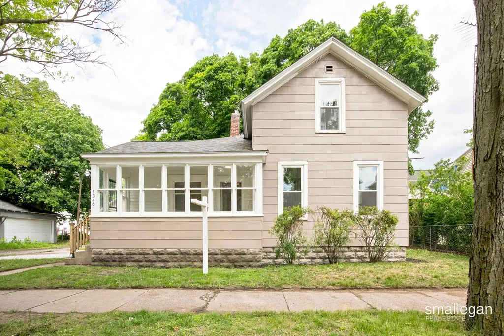 1346 5th Street Muskegon City MI 49441