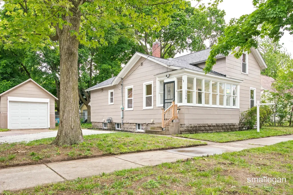 1346 5th Street Muskegon City MI 49441