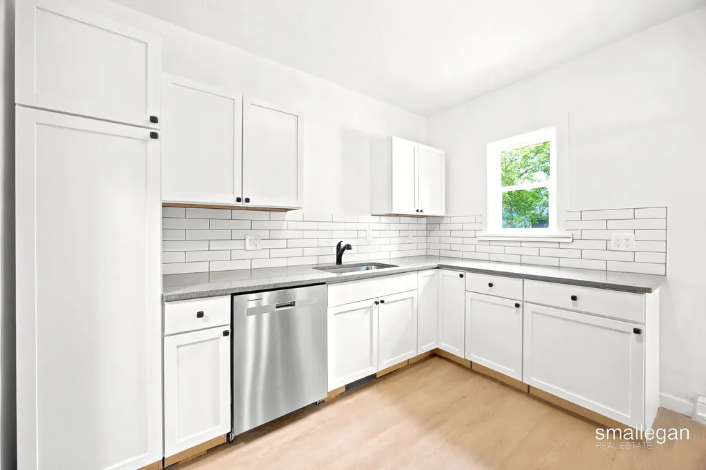 1346 5th Street Muskegon City MI 49441