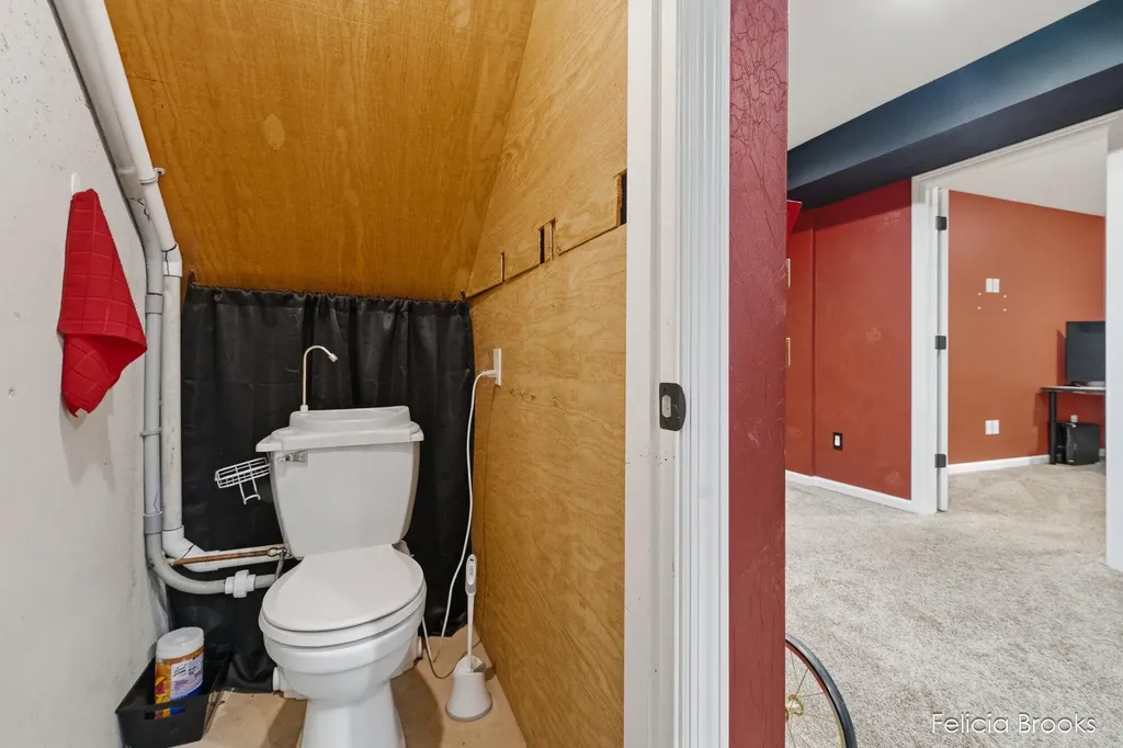 3123 140th Avenue Salem Township MI 49323