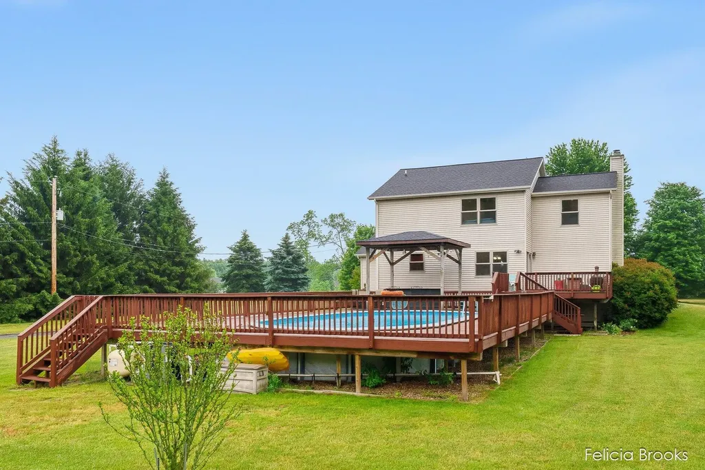 3123 140th Avenue Salem Township MI 49323