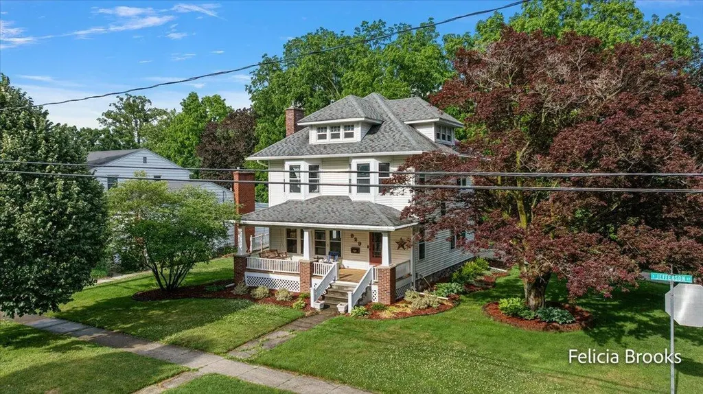 929 S Jefferson Street Hastings City MI 49058