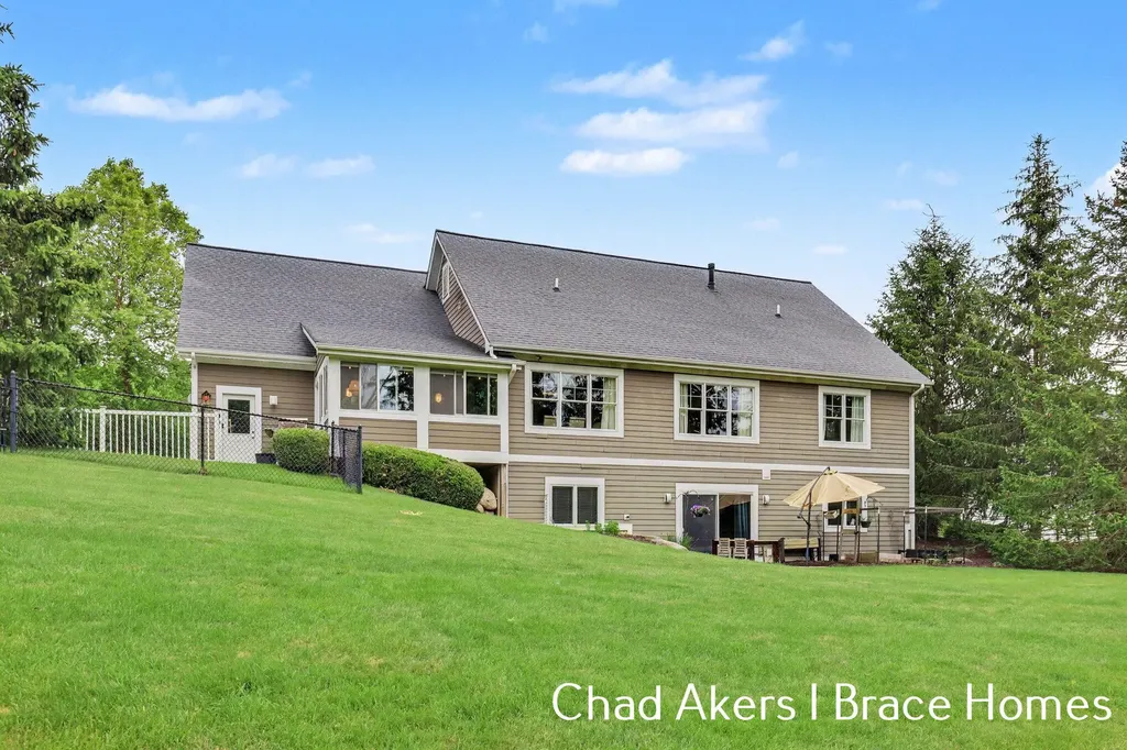6254 Vickery Hill Court SE Cascade Charter Township MI 49546