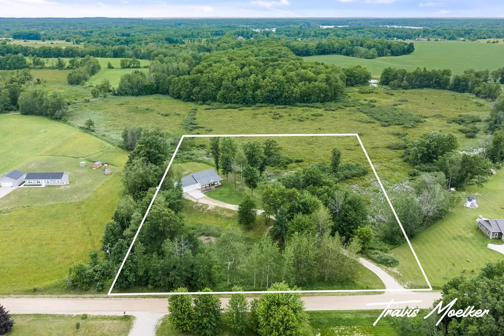 23438 Kimball Road Montcalm Township MI 49343