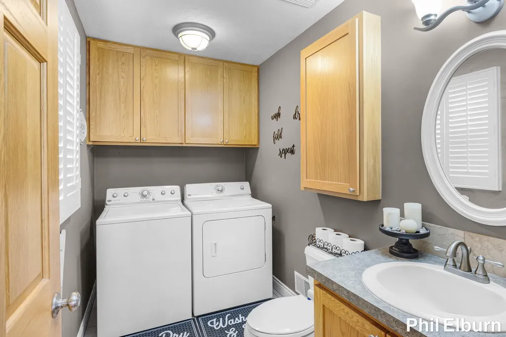 3611 Holiday Drive Montcalm Township MI 48838