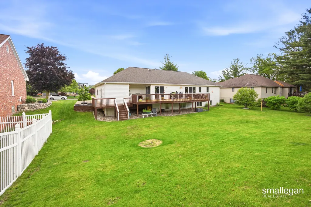 4514 Hidden Ridge Drive Georgetown Charter Township MI 49426